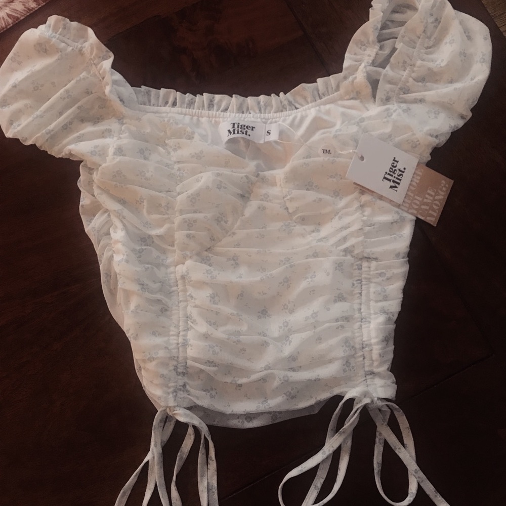 NWT Tiger Mist Toronto Top